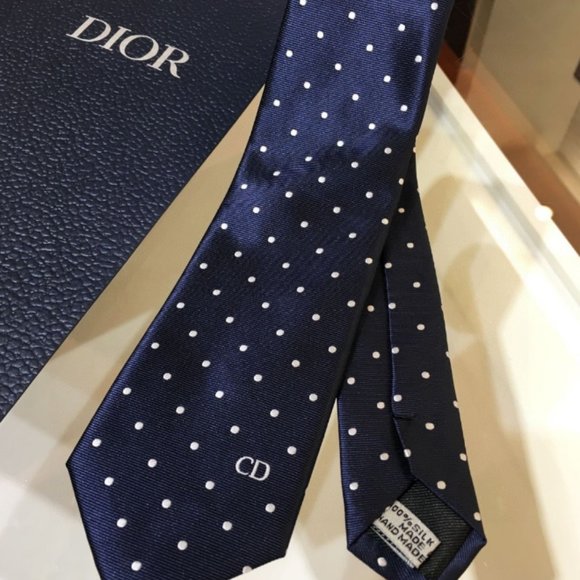 🚢🚢Dior Men's CD Embroidered Blue True Silk Tie - Picture 2 of 6